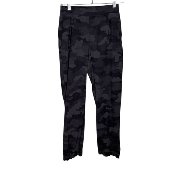 lululemon Align High-Rise Pant size 2 black grey camouflage - Picture 1 of 4